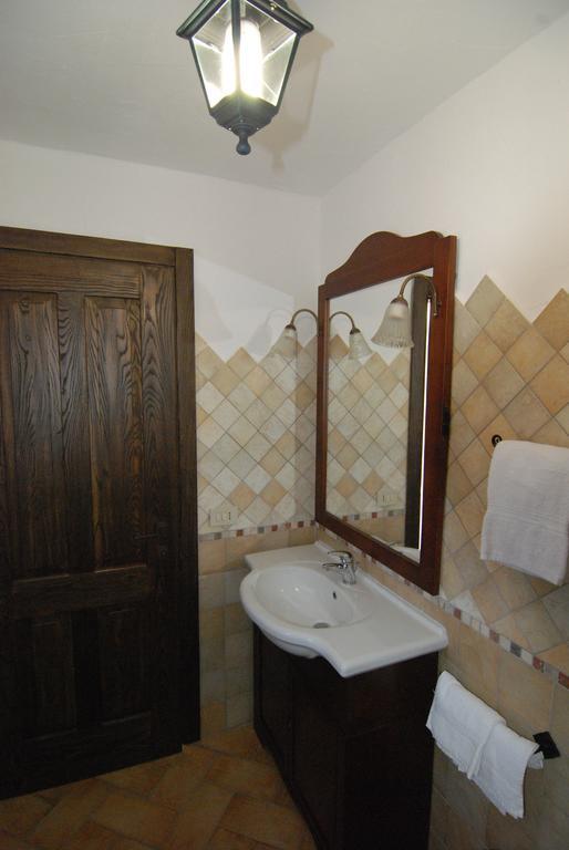 Stazzu Coiga Villa Aggius ภายนอก รูปภาพ
