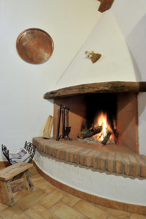 Stazzu Coiga Villa Aggius ภายนอก รูปภาพ