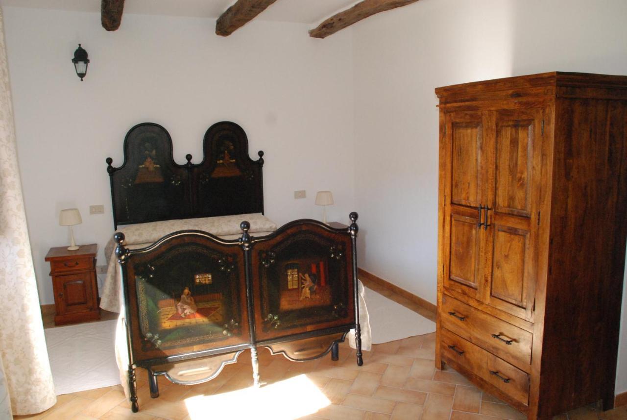 Stazzu Coiga Villa Aggius ภายนอก รูปภาพ