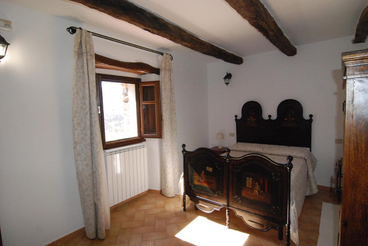 Stazzu Coiga Villa Aggius ภายนอก รูปภาพ